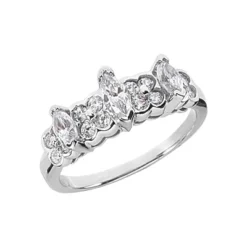 14K White Gold Ladies Diamond Ring 0.83ct