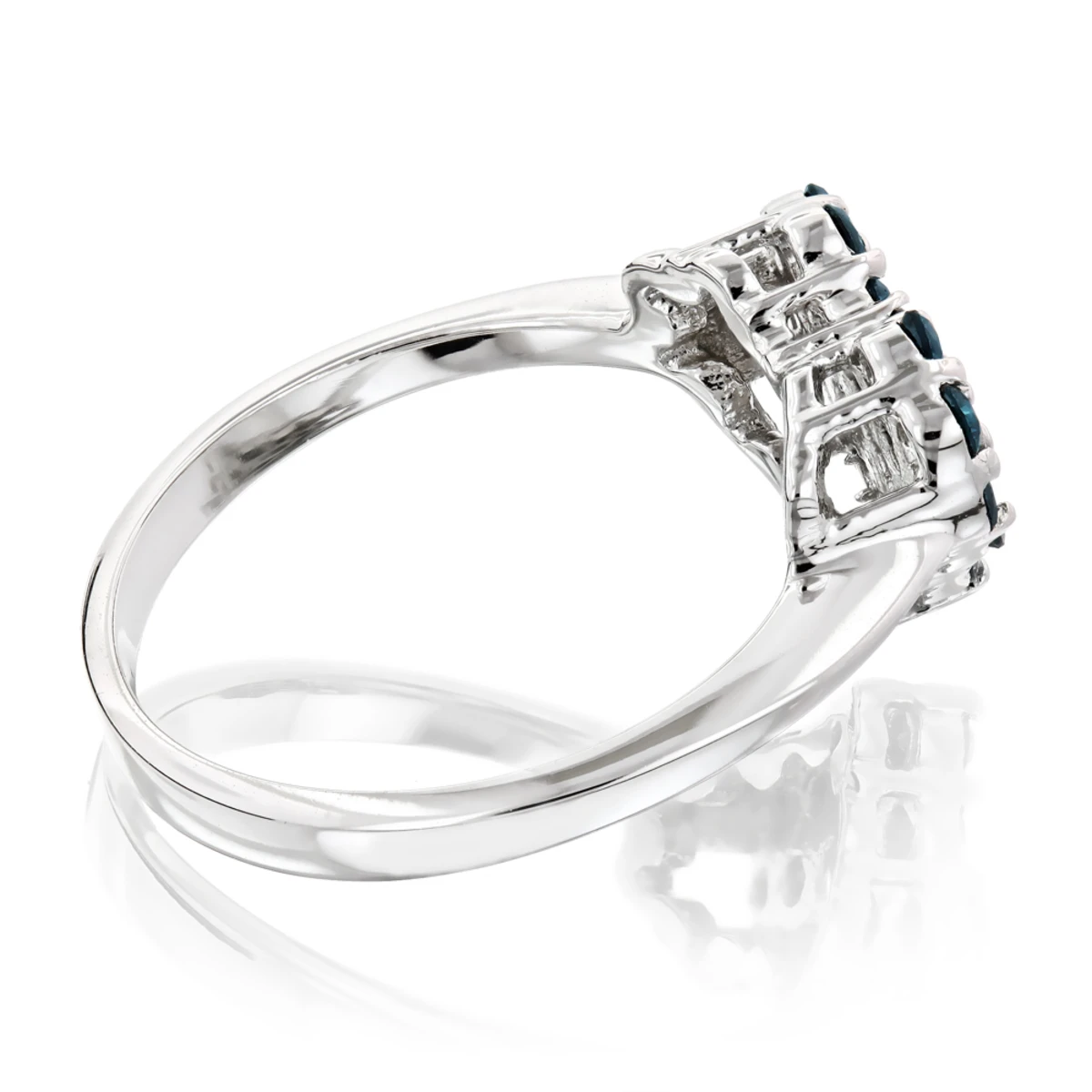 Blue Diamond Heart Ring 0.68ct 14K White Gold 6 Blue Diamond Heart Ring 0.68ct 14K White Gold - Image 4
