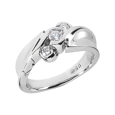 Platinum Ladies Diamond Ring 0.65ct 3 Platinum Ladies Diamond Ring 0.65ct